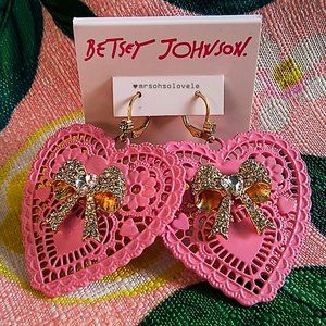 BETSEY JOHNSON Valentine's Day Pink Heart Lace and Gold Rhinestone Bow Earrings